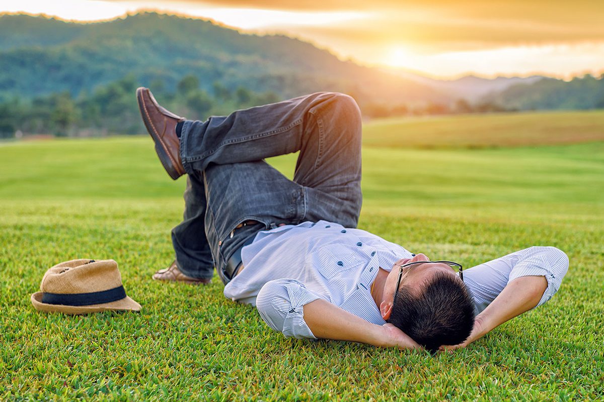 ثورة "الاستشفاء الأخضر": كيف تعيد الطبيعة صياغة خلايانا في 30 دقيقة؟