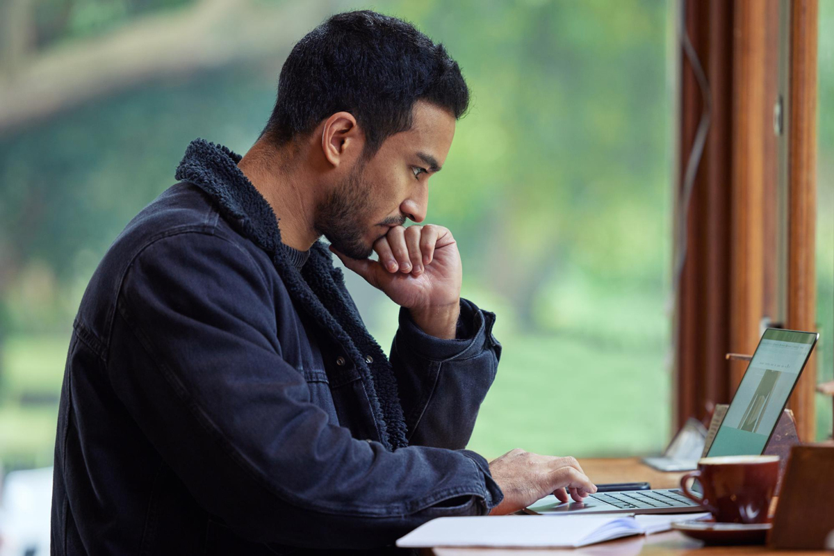 كيف تستعيد تركيزك في عصر الإشعارات؟ خطوات بسيطة يدعمها العلم